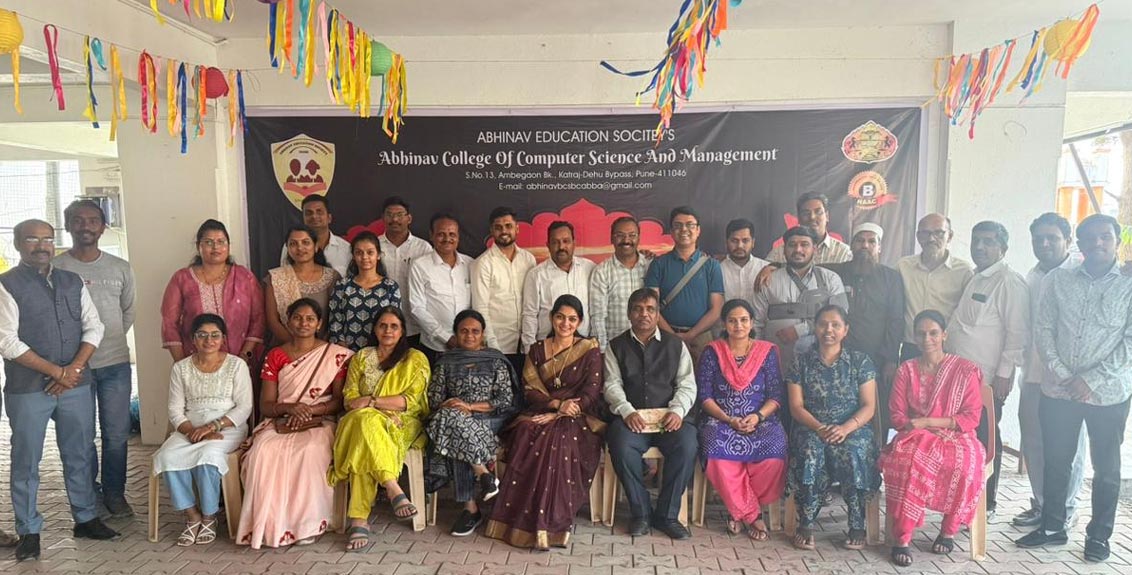 औषध व्यावसायिकांसाठी ‘फार्मसी मॅनेजमेंट कोर्स’ पुण्यामध्ये संपन्न…