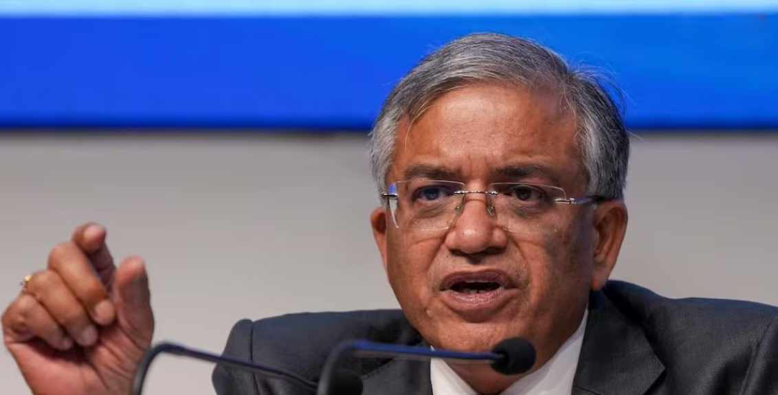 मतदार यादीतून वगळलेली नावे परत समाविष्ट करण्यासाठी निवडणूक आयोगाची विशेष मोहीम; महाराष्ट्रासह अन्य राज्यांतही लागू